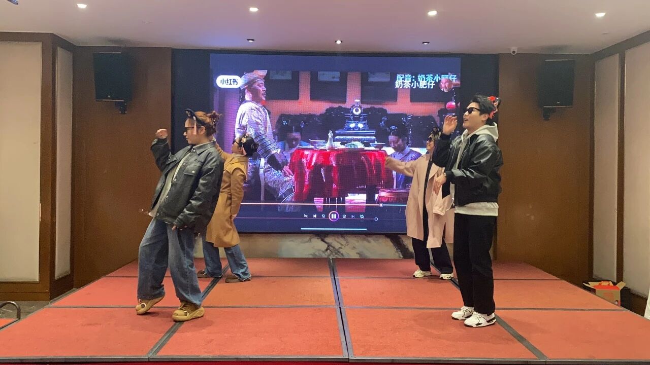 1763691214670795.jpg a8be019f1153803d9fce5e94b89d258b.jpg