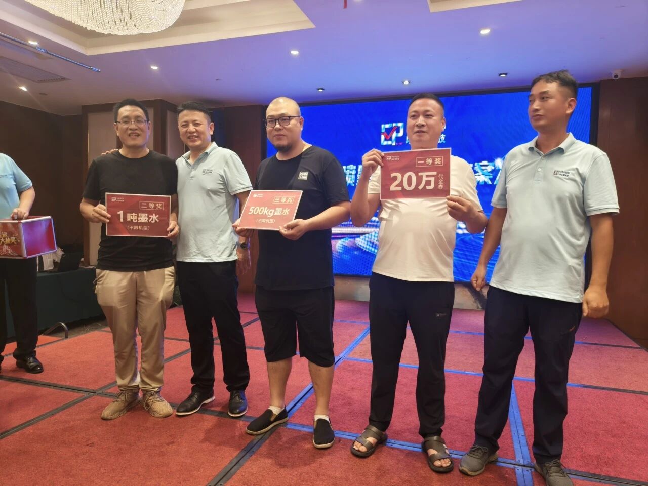 1763713823574928.jpg 7c9dcae47f90780f255acb18f37ce471.jpg