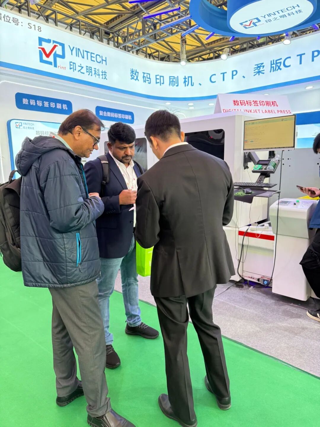 1764722579366783.jpg c8998e7232fcfd9729c3a96fe8d6ca4c.jpg