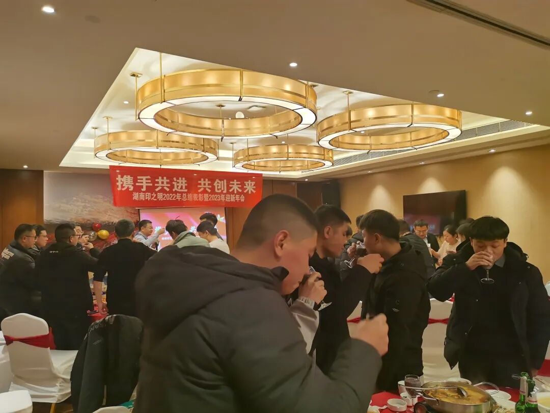 1765173402555825.jpg 6af5ee2e04c0958b11fefde71b459f66.jpg