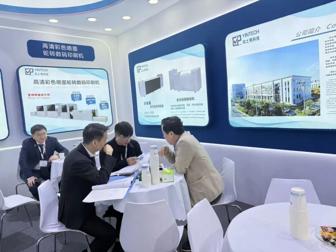 1765238957672016.jpg 98ad4434051589897e337926f8afc02f.jpg